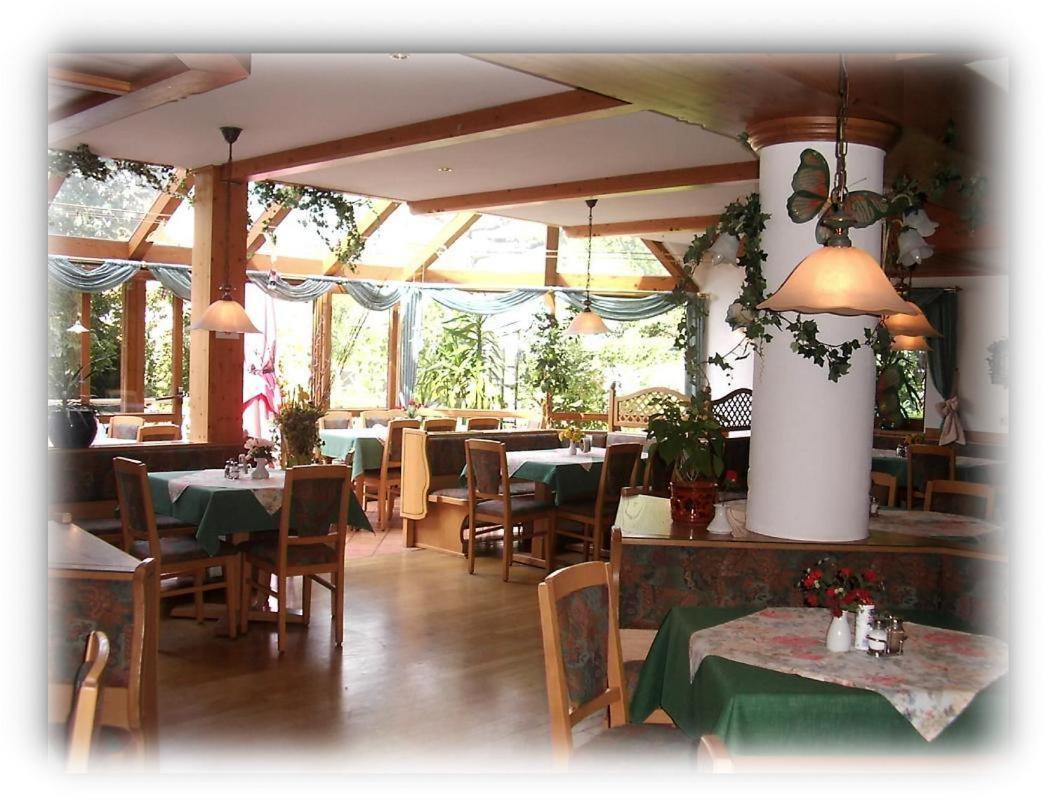 Hotel Landgasthof Zum Schildhauer 할핀크 외부 사진