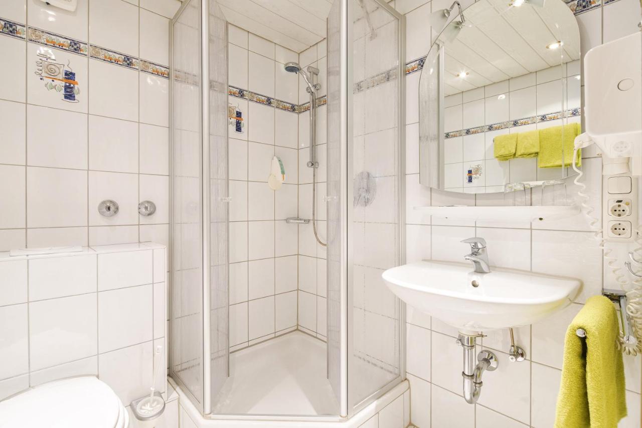 Hotel Landgasthof Zum Schildhauer 할핀크 외부 사진